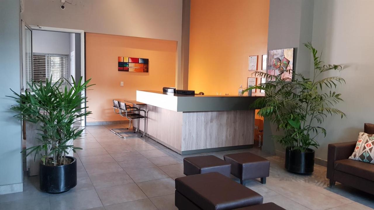 Umbral Del Aconcagua Aparthotel Mendoza Exteriör bild